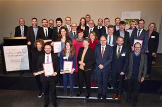 Die Gewinner bei der Preisverleihung in Berlin (Foto: Rainer Kant)